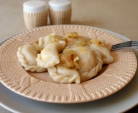 Pierogi (vareniki) med potet
