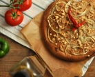 Focaccia med løk og ost